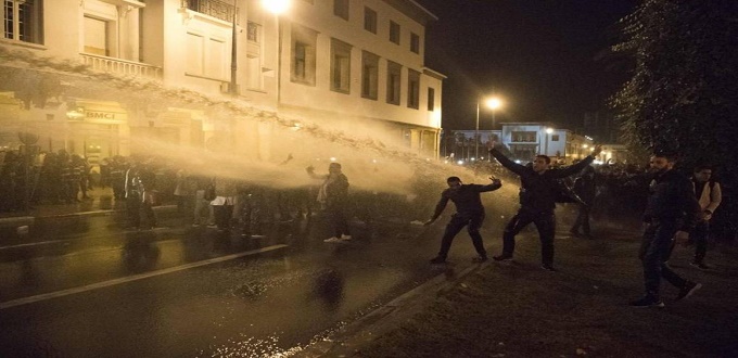 En sit-in devant le parlement, les enseignants contractuels ont été dispersés 