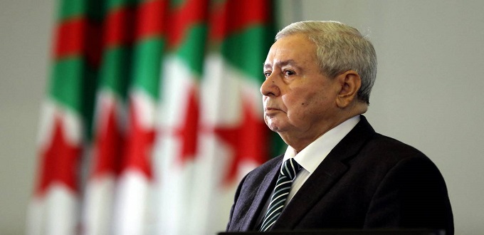 Algérie : Bensaleh tente des consultations avec les partis