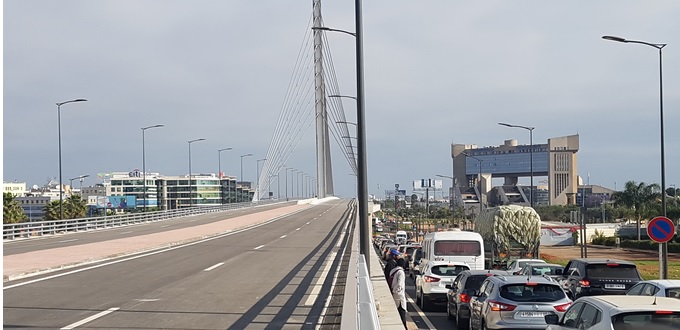 (Billet 91) – Le pont de Sidi Maârouf, suspendu ou en suspens ?