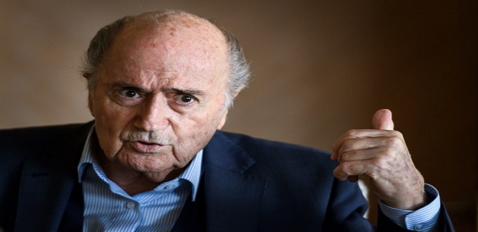 Blatter veut ester Infantino en justice et réclamer ses montres