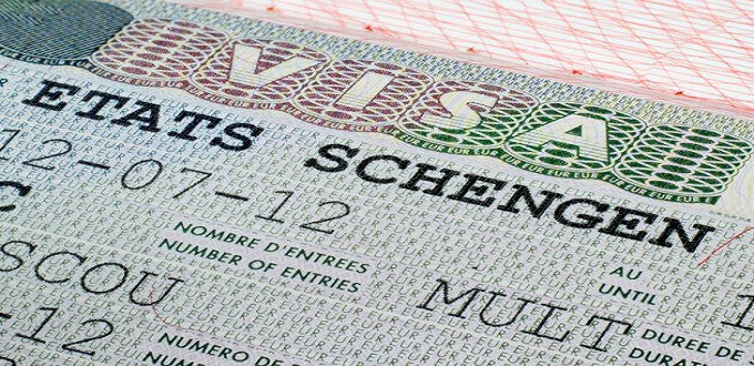 Visas Schengen : le scandale arrive aux portes du parlement  