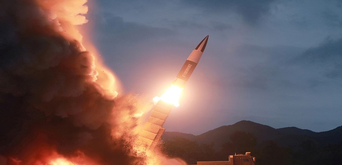 La Corée du Nord défend les essais de missiles balistiques 