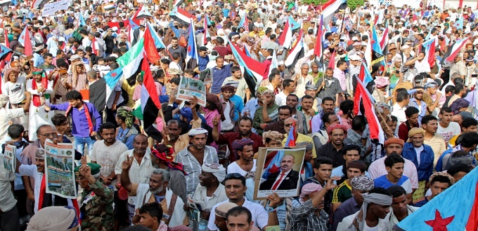 Des milliers de Yéménites se mobilisent pour soutenir les séparatistes à Aden
