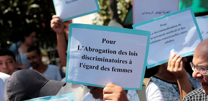 « Nous sommes des hors-la-loi »: des Marocaines se révoltent contre « le 490»