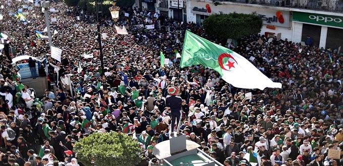 La rue algérienne engage une « nouvelle Révolution »