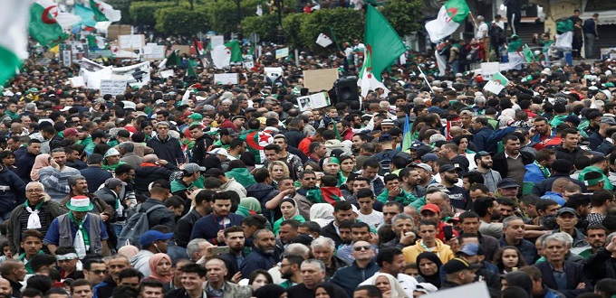 Algérie : A presque 10 mois la contestation ne faiblit pas