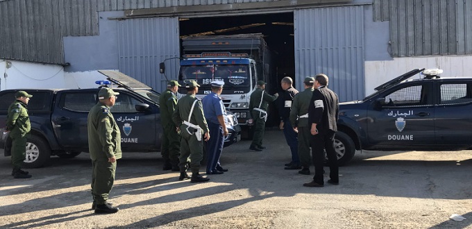 Contrôle des produits industriels à l'importation : le nouveau système en débat