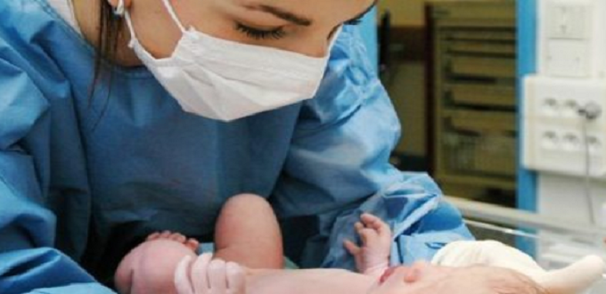 Profession de sage-femme : le gouvernement veut réguler le métier