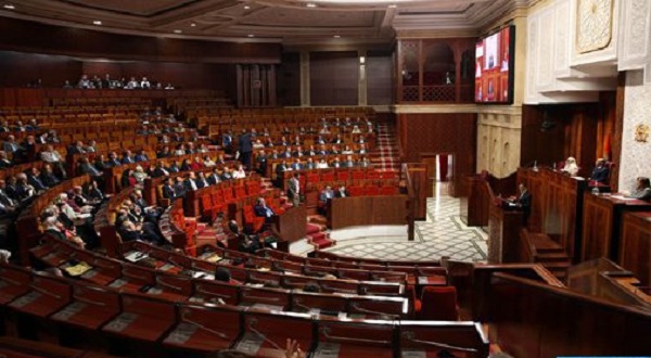 Le secteur du commerce et de l’industrie débattu lundi au Parlement