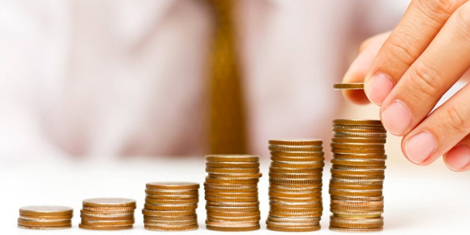 Confinement: Le revenu mensuel moyen des actifs a baissé de moitié 