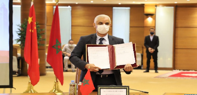 le Maroc conclut deux accords pour participer aux essais cliniques d'un vaccin chinois