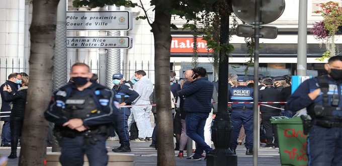 Attentat à Nice : trois morts, le parquet antiterroriste saisi
