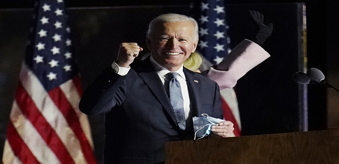 Biden remporte la présidentielle et promet une nouvelle direction pour les États-Unis divisés