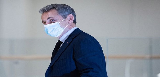 Nicolas Sarkozy visé par une enquête pour "trafic d'influence" et "blanchiment"