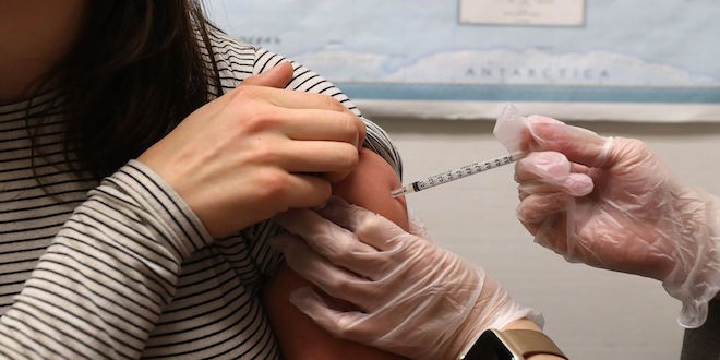 Agadir: Ouverture d’une enquête suite à la vaccination frauduleuse d’une femme
