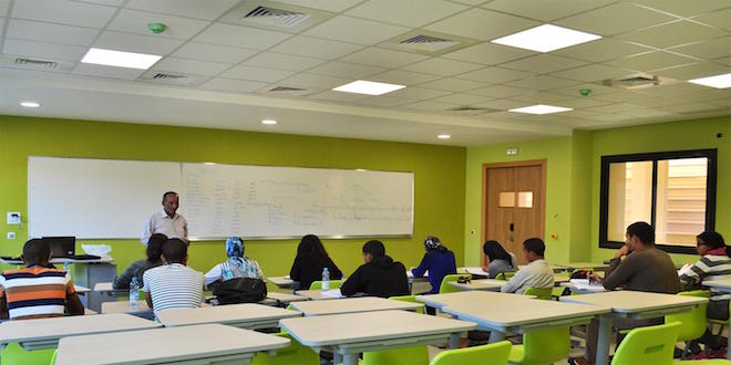OCP équipe 27 classes préparatoires marocaines de matériels didactiques