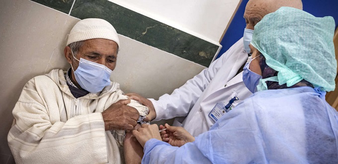 Covid-19: Le ministre de la Santé incite les citoyens à se faire vacciner