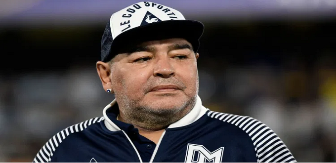 Décès de Maradona : Huit personnes seront jugées pour "homicide involontaire"