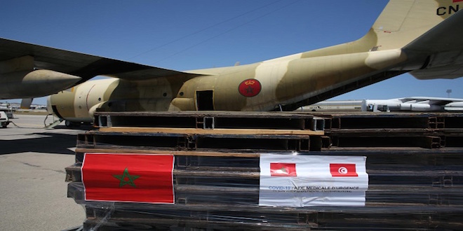 Le pont aérien d'aide médicale d'urgence vers la Tunisie se poursuit