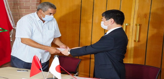 Ambassade du Japon : Signature de contrats de don pour deux associations