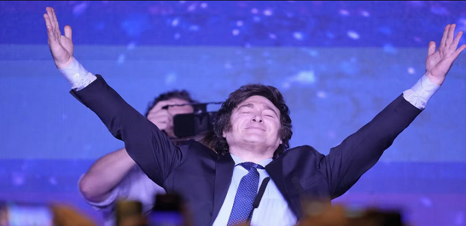 Javier Milei remporte la présidentielle en Argentine