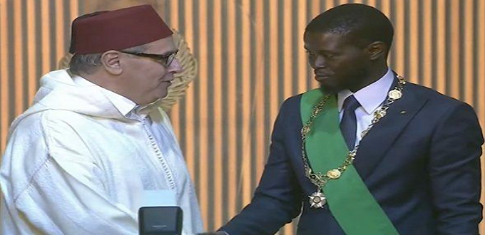 Akhannouch représente le Roi à la cérémonie d'investiture du président élu du Sénégal
