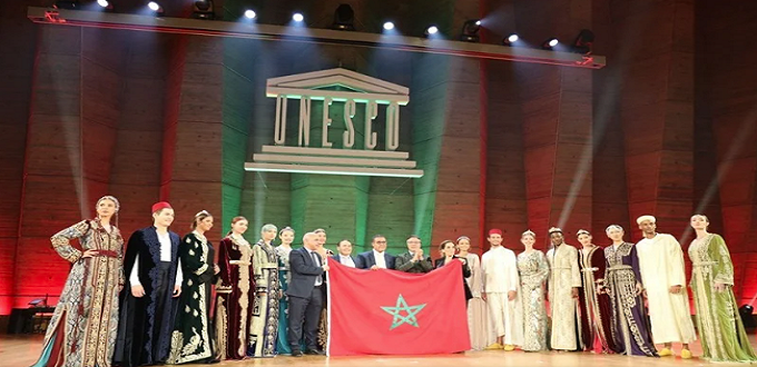 Le caftan marocain brille de mille feux à l’Unesco