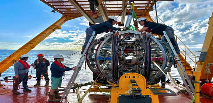 Découverte mondiale : un neutrino d’ultra-haute énergie détecté au fond de la Méditerranée