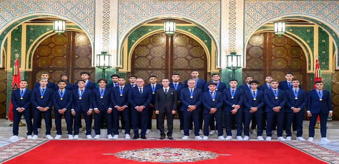 Sur Hautes Instructions du Roi, le Prince Héritier Moulay El Hassan honore les Lionceaux champions du monde U20