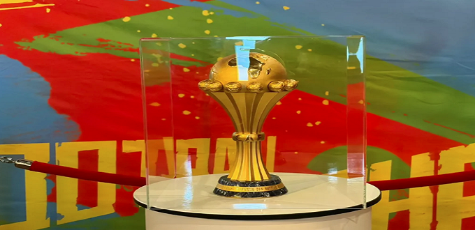 Le trophée de la Coupe d’Afrique des Nations CAF Maroc-2025 fait escale à Paris